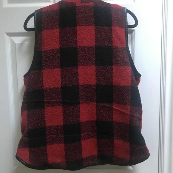 Cute Red and Black Buffalo Plaid Vest - Picture 8 of 12